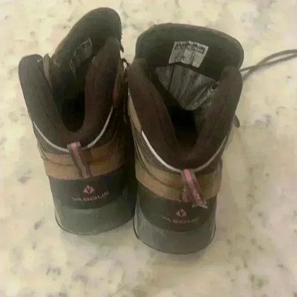 Vasque woman’s hiking books size 9.5 - Picture 4 of 8